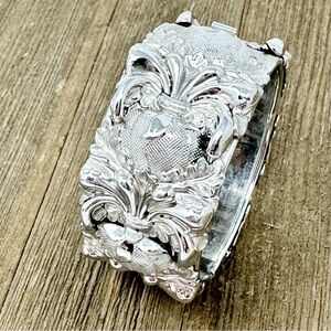WHITING & DAVIS Co. Vintage Ornate Repousse Hinged Cuff Bracelet Silver Tone